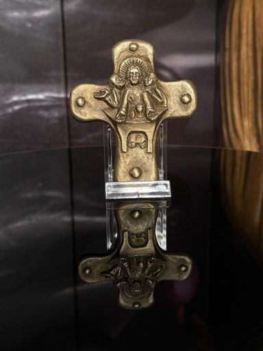 EMMAUS Bronzekreuz "EMMAUS"